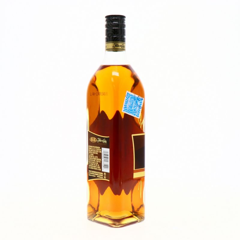Cervezas-Licores-y-Vinos-Licores-Ron_026964177190_6.jpg
