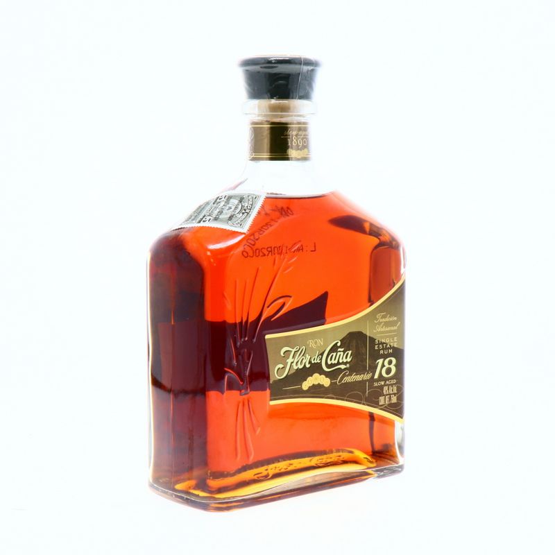 Cervezas-Licores-y-Vinos-Licores-Ron_026964500233_8.jpg