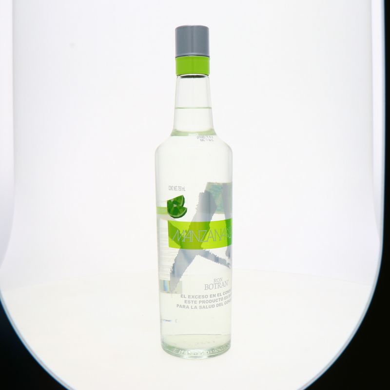 360-Cervezas-Licores-y-Vinos-Licores-Ron_7401005012174_3.jpg