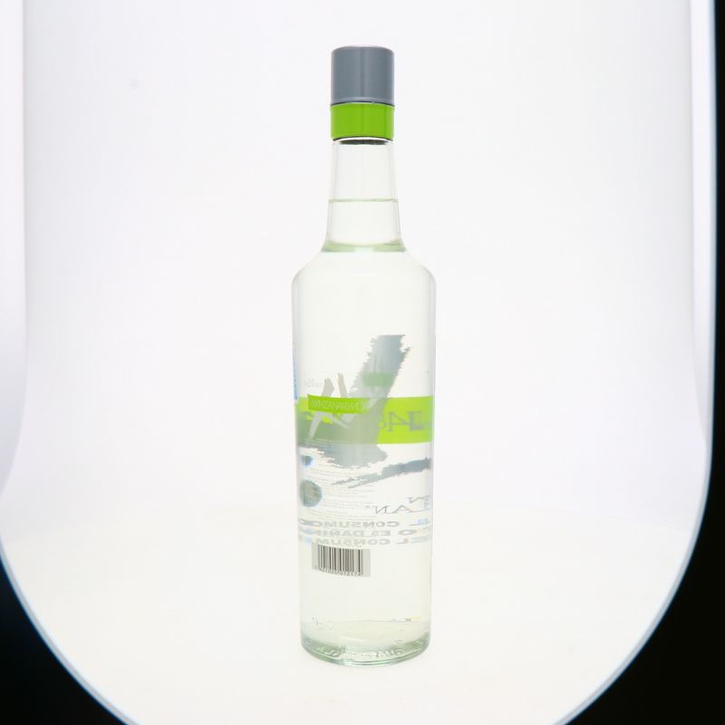 360-Cervezas-Licores-y-Vinos-Licores-Ron_7401005012174_11.jpg
