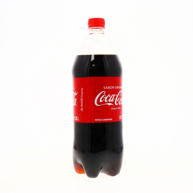 360-Bebidas-y-Jugos-Refrescos-Refrescos-de-Cola_7422110101041_8.jpg